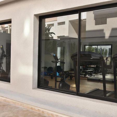 Lovely Apartment With Pool & Gym Кенитра Екстериор снимка