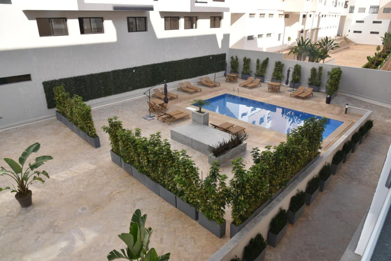 Lovely Apartment With Pool & Gym Кенитра Екстериор снимка