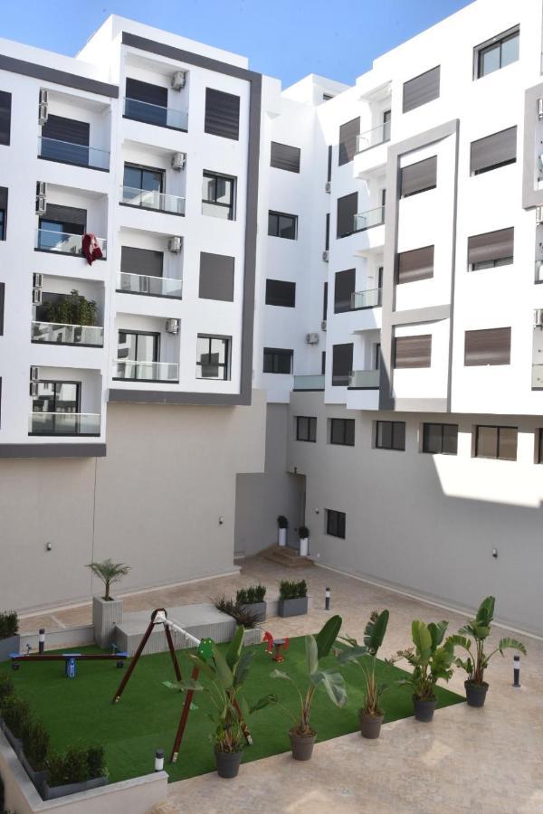Lovely Apartment With Pool & Gym Кенитра Екстериор снимка
